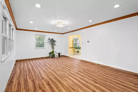 5385 N Clearview Rd, Columbia, MO 65202 photo 2