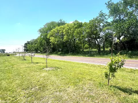 Exterior - 13985 N Pilot, Pilot Grove, MO 65276 photo 2 of 2