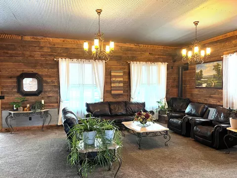 Living - 13985 N Pilot, Pilot Grove, MO 65276 photo 2 of 8