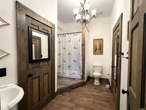 Bath - 13985 N Pilot, Pilot Grove, MO 65276 photo 1 of 2