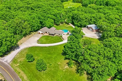 12390 N Highway Yy, Harrisburg, MO 65256