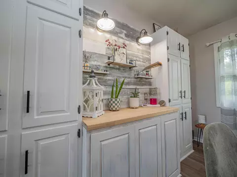 Other - 101 Lakeview Dr, Glasgow, MO 65254 photo 1 of 10