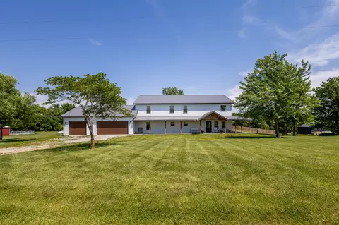 Exterior - 6160 Audrain Road 165, Sturgeon, MO 65284 photo 10 of 15