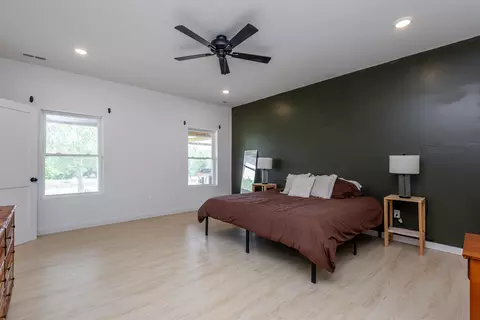 Bedroom - 6160 Audrain Road 165, Sturgeon, MO 65284 photo 1 of 7