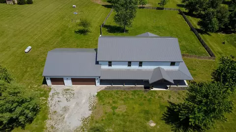 Exterior - 6160 Audrain Road 165, Sturgeon, MO 65284 photo 11 of 15