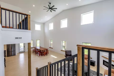 Entry Way - 6160 Audrain Road 165, Sturgeon, MO 65284 photo 2 of 3
