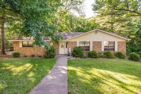 511 Shawn Dr, Jefferson City, MO 65109