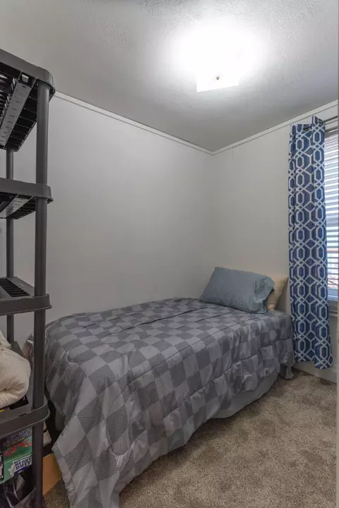 Bedroom - 425 W Shore Dr, Cairo, MO 65239 photo 1 of 4