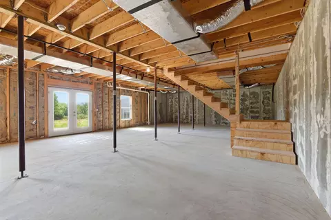 7650 N Hwy Vv, Columbia, MO 65202