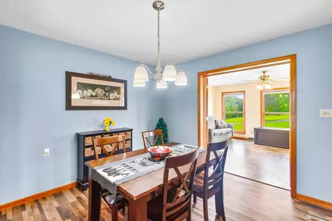 Dining - 101 E Reed St, Fulton, MO 65251 photo 1 of 3