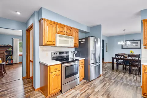 Kitchen - 101 E Reed St, Fulton, MO 65251 photo 1 of 6
