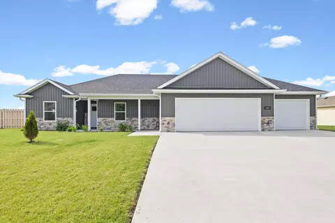 6440 Ruth Ann Ave, Hallsville, MO 65255