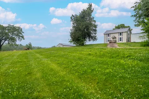Exterior - 37872 230th Rd, Marshall, MO 65340 photo 9 of 13