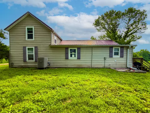 Exterior - 37872 230th Rd, Marshall, MO 65340 photo 8 of 13