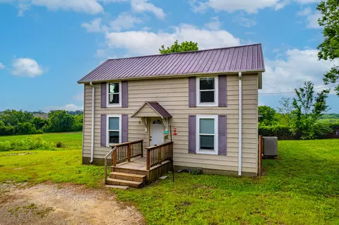 Exterior - 37872 230th Rd, Marshall, MO 65340 photo 2 of 13