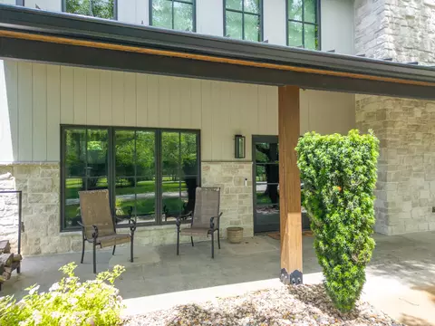 Exterior - 5701 E Flintstone Ln, Ashland, MO 65010 photo 5 of 23