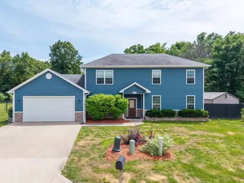 550 Sue Dr, Ashland, MO 65010