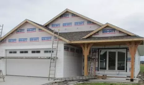 807 N Barela Cir, Centralia, MO 65240