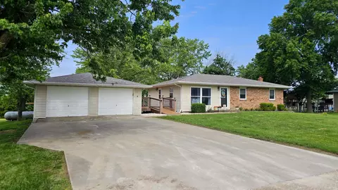 7051 County Road 307, Fulton, MO 65251