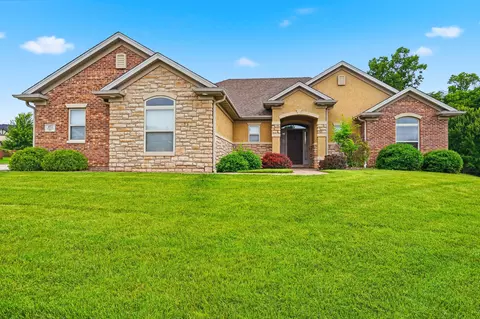 4013 Shearwater Dr, Columbia, MO 65203