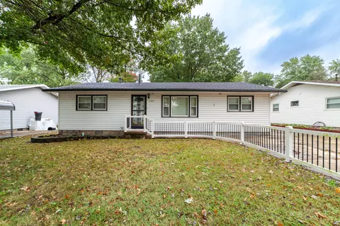 120 Adams St, Centralia, MO 65240