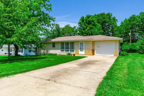 305 Sondra Ave, Columbia, MO 65202