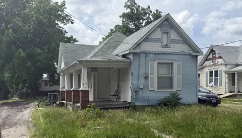 409 N 8th St, Columbia, MO 65201