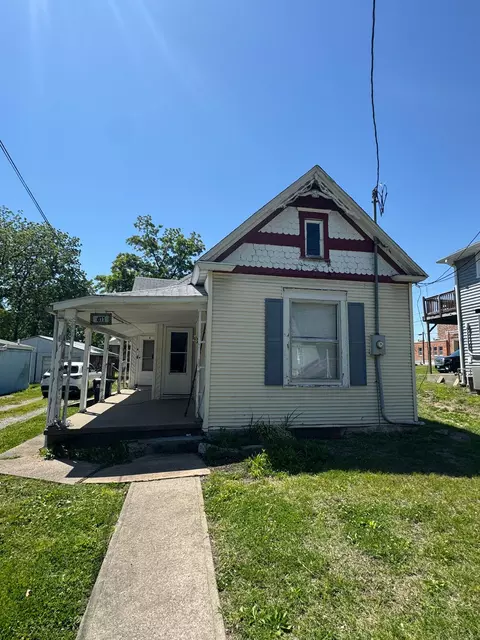 411 N 8th St, Columbia, MO 65201