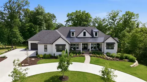 6308 Adare Manor Ct, Columbia, MO 65201