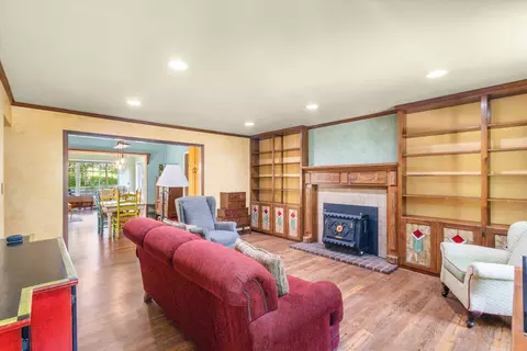 Living - 506 Arbor Dr, Columbia, MO 65201 photo 1 of 2