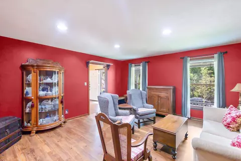 Living - 506 Arbor Dr, Columbia, MO 65201 photo 2 of 2