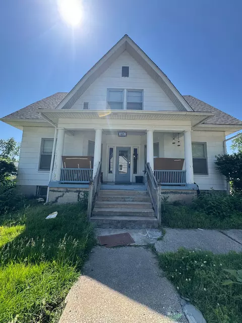 401 N 8th St, Columbia, MO 65201