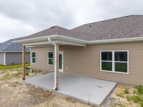 Exterior - 15255 Amendment Rd, Ashland, MO 65010 photo 2 of 3