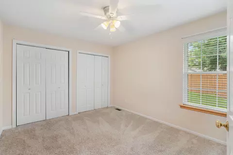 Bedroom - 412 W Champain St, Eldon, MO 65026 photo 4 of 7