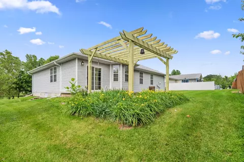 Exterior - 412 W Champain St, Eldon, MO 65026 photo 9 of 11