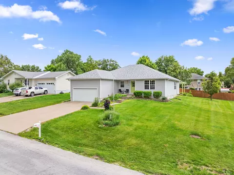 Exterior - 412 W Champain St, Eldon, MO 65026 photo 11 of 11