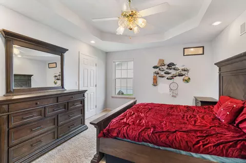 Bedroom - 412 W Champain St, Eldon, MO 65026 photo 6 of 7