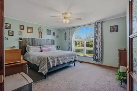 Bedroom - 5542 Maple Leaf Dr, Fulton, MO 65251 photo 1 of 2