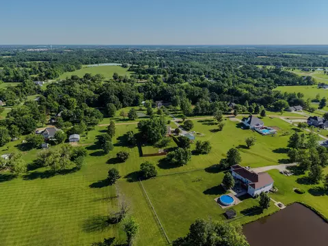 View/Area - 5542 Maple Leaf Dr, Fulton, MO 65251 photo 3 of 5