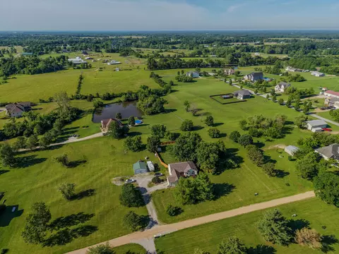View/Area - 5542 Maple Leaf Dr, Fulton, MO 65251 photo 2 of 5