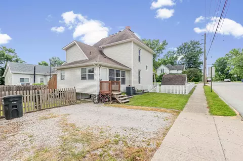 Exterior - 401 E 9th St, Fulton, MO 65251 photo 2 of 8