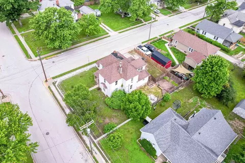 View/Area - 401 E 9th St, Fulton, MO 65251 photo 3 of 4