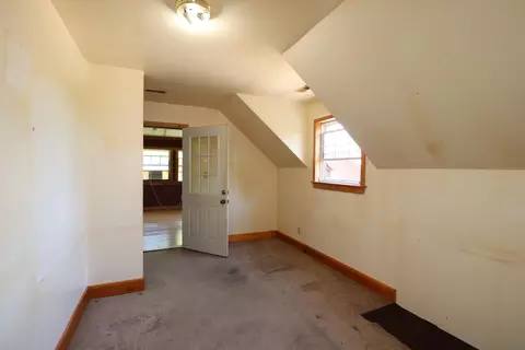 Bedroom - 825 High St, Fulton, MO 65251 photo 9 of 16