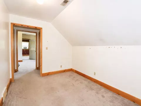 Bedroom - 825 High St, Fulton, MO 65251 photo 7 of 16
