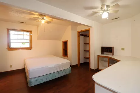 Bedroom - 825 High St, Fulton, MO 65251 photo 5 of 16