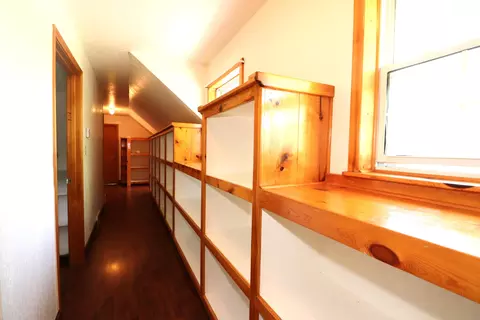 Entry Way - 825 High St, Fulton, MO 65251 photo 6 of 6