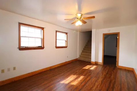 Living - 825 High St, Fulton, MO 65251 photo 1 of 6