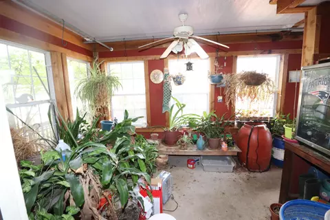 Exterior - 825 High St, Fulton, MO 65251 photo 5 of 8