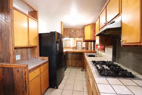 Kitchen - 825 High St, Fulton, MO 65251 photo 4 of 8