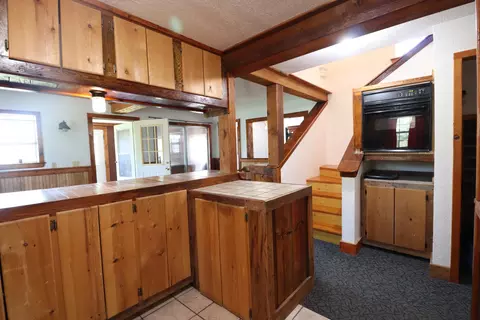 Kitchen - 825 High St, Fulton, MO 65251 photo 5 of 8